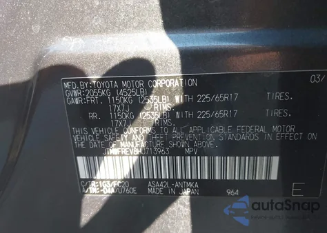 2017 Toyota Rav4 Xle z USA, uszkodzony, nr VIN JTMWFREV8HJ713963